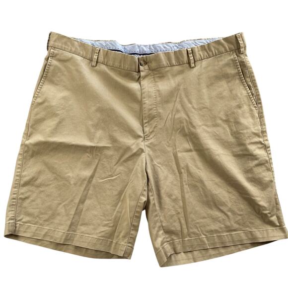 Peter Millar Shorts 42 Khaki Chino Flat Front Pima Cotton Stretch Peru 8" Inseam - Picture 1 of 6